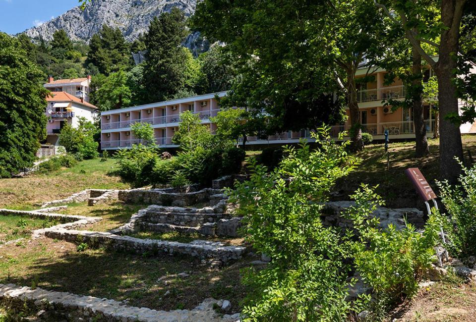 Tourist Settlement Brzet Hotel Omis Exterior photo