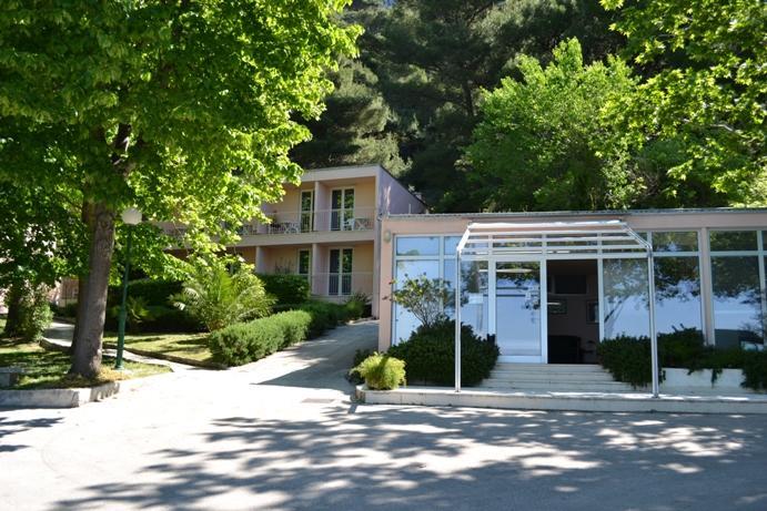 Tourist Settlement Brzet Hotel Omis Exterior photo